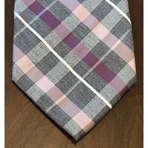 Van Heusen Pink Gray Purple 67% Polyester 33% Viscose Made In China